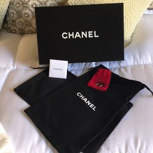 Chanel shoe box & dust bags